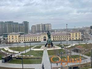 Savski trg Salon sa najlepšim pogledom